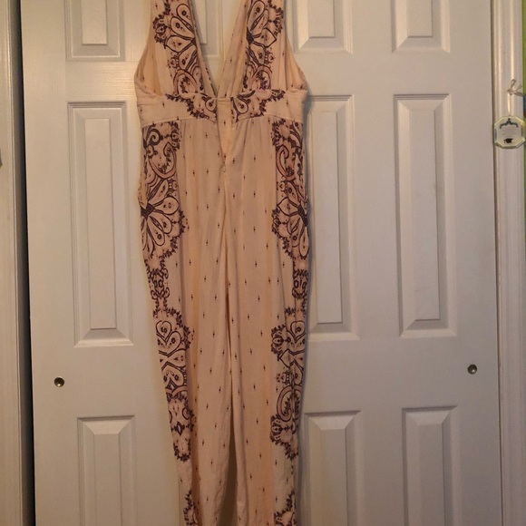 Free People Ivory jumpsuit. Perfect condition. - Picture 2 of 4